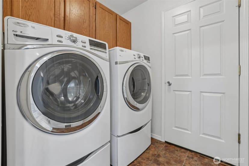 Property photo for 8139 4th Avenue Sw, Seattle photo 21