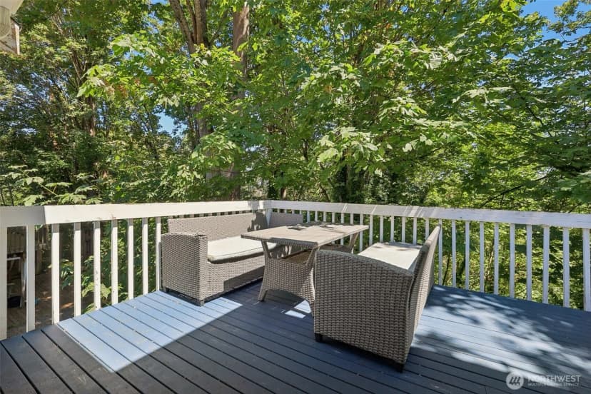Property photo for 8139 4th Avenue Sw, Seattle photo 22
