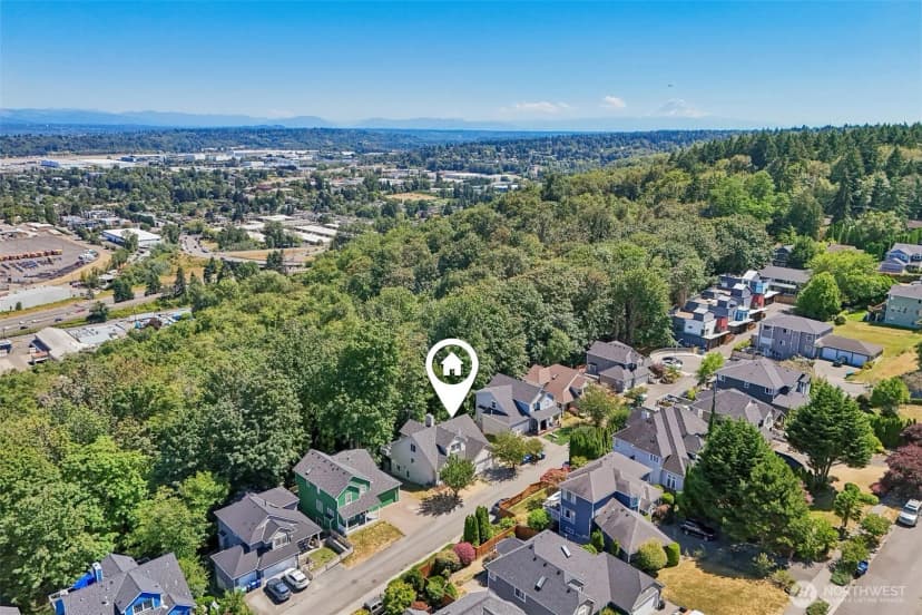 Property photo for 8139 4th Avenue Sw, Seattle photo 39