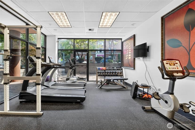 Property photo for 1323 Boren Avenue #212, Seattle photo 21