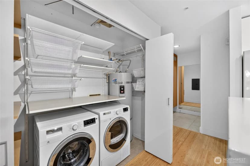 Property photo for 1323 Boren Avenue #212, Seattle photo 13