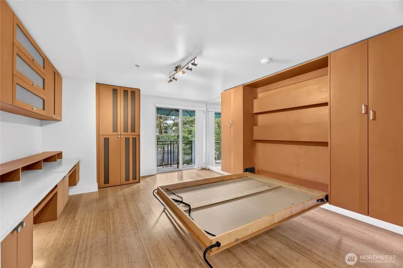 Property photo for 1323 Boren Avenue #212, Seattle photo 8