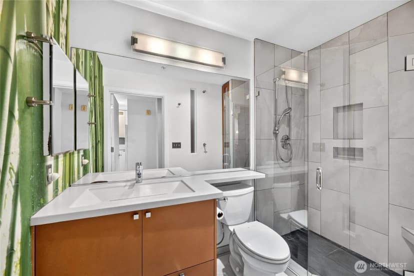 Property photo for 1323 Boren Avenue #212, Seattle photo 15