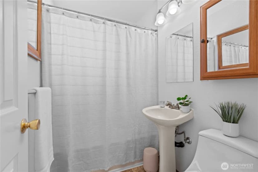 Property photo for 5317 N 45th Street, Tacoma photo 15