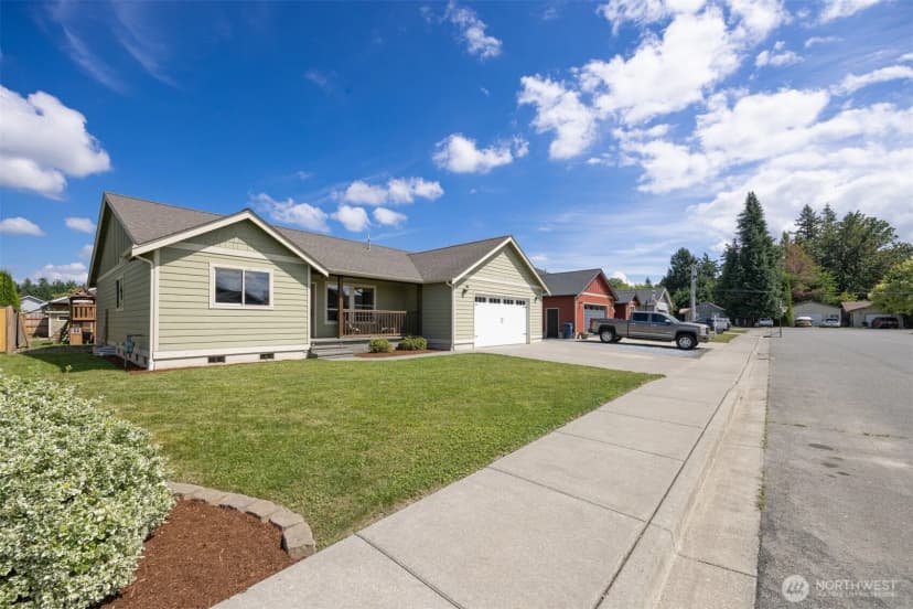 Property photo for 406 Amareen Court, Nooksack photo 39