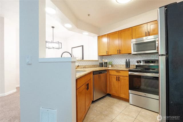 Property photo for 15300 112th Avenue Ne #b108, Bothell photo 5