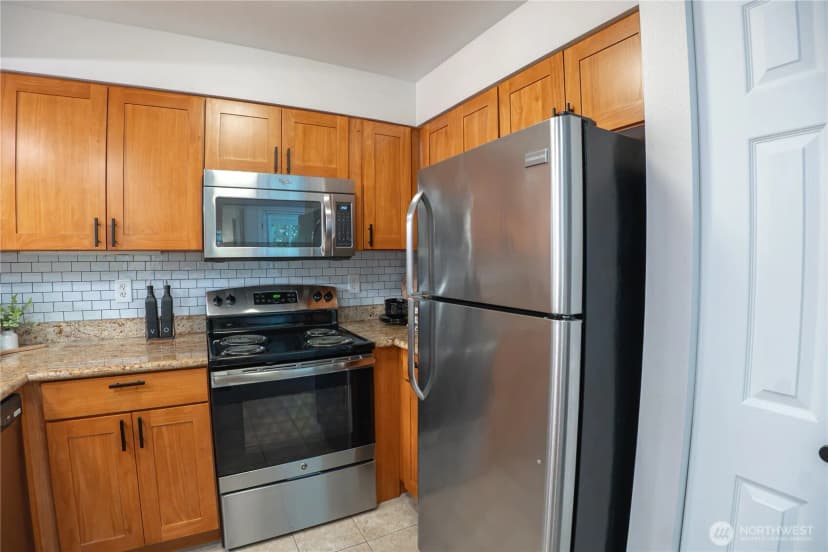 Property photo for 15300 112th Avenue Ne #b108, Bothell photo 8