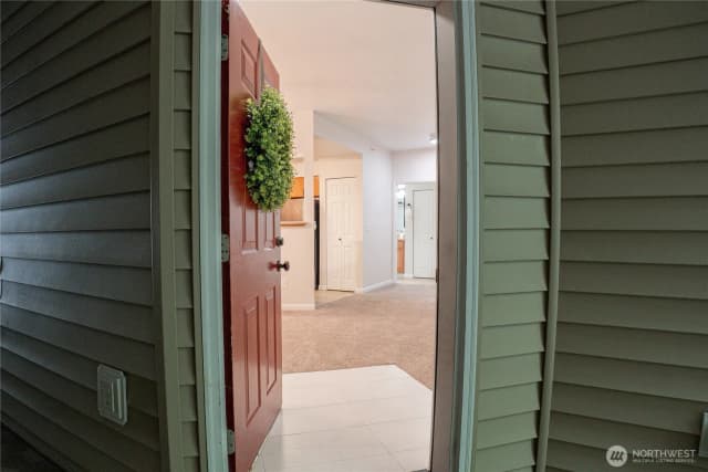 Property photo for 15300 112th Avenue Ne #b108, Bothell photo 2
