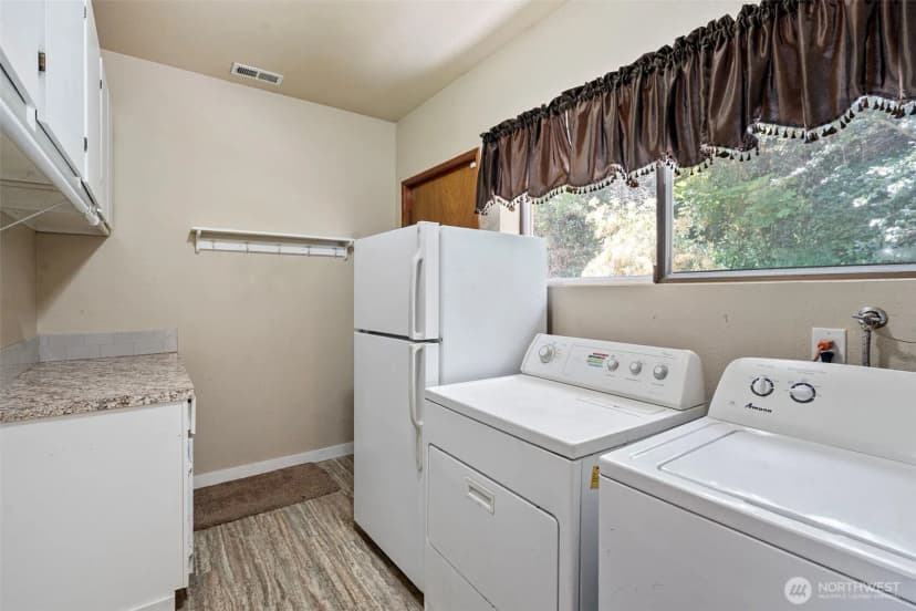 Property photo for 4708 Alameda Avenue W, University Place photo 13