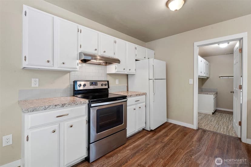Property photo for 4708 Alameda Avenue W, University Place photo 11