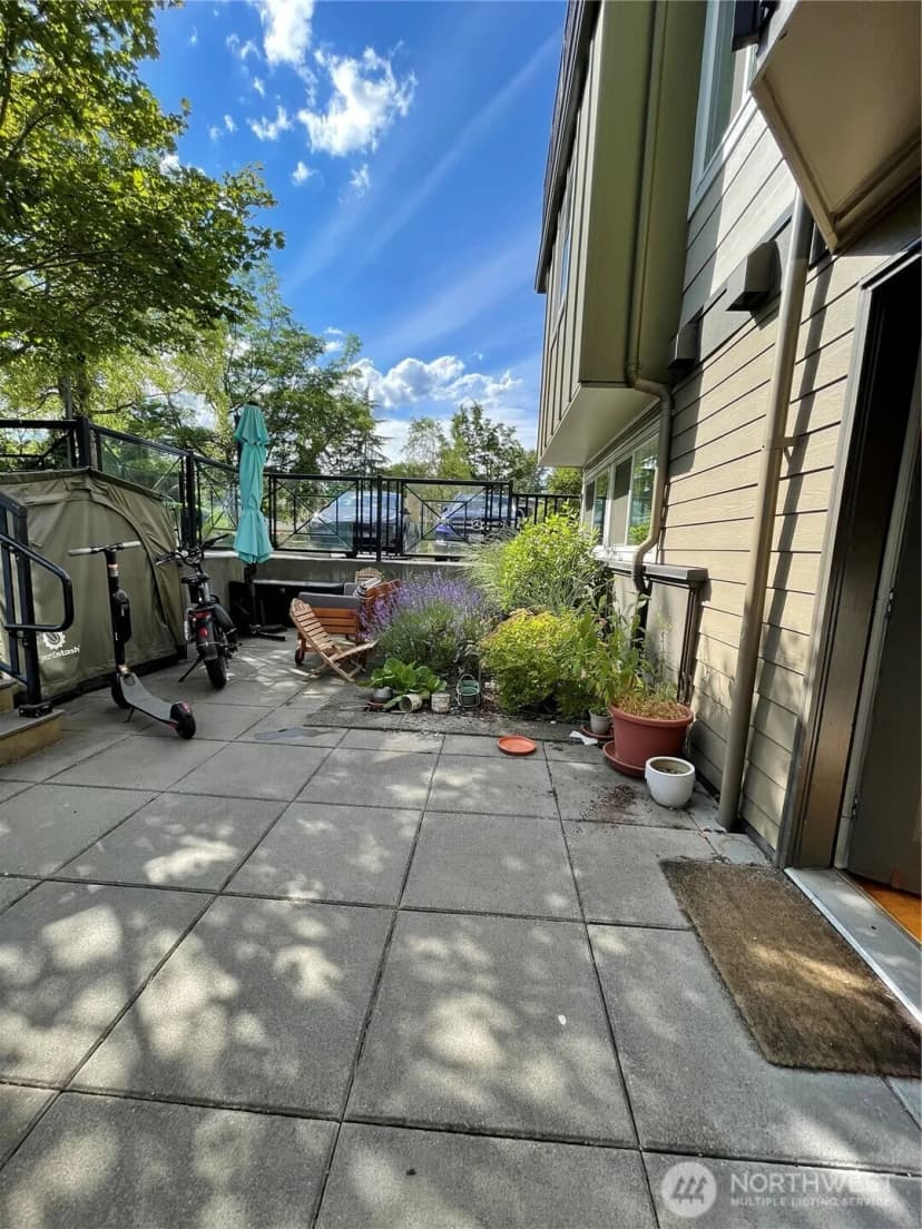 Property photo for Address withheld, Redmond photo 29