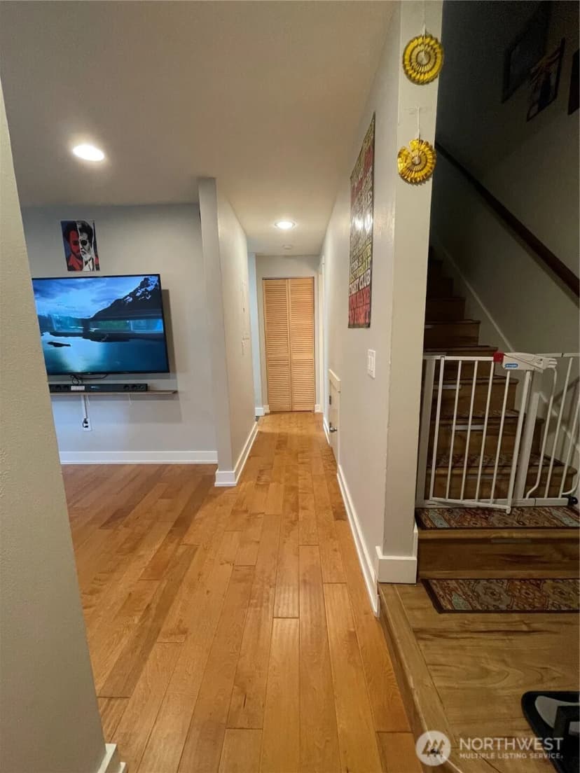 Property photo for Address withheld, Redmond photo 26