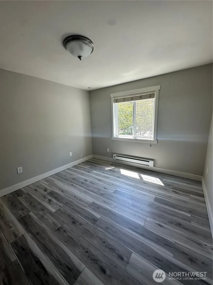 Property photo for Address withheld, Redmond photo 3