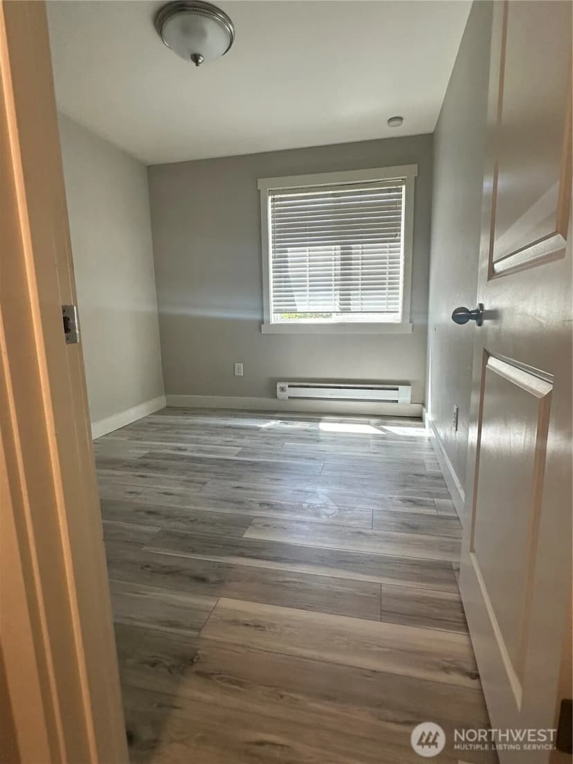 Property photo for Address withheld, Redmond photo 4