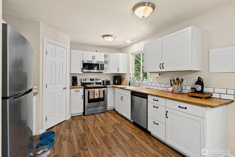 Property photo for 18102 Big Fir Court Se, Yelm photo 9