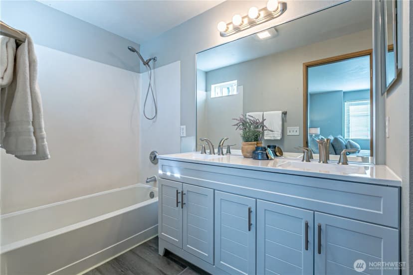 Property photo for 5626 S 231st Place #8-4, Kent photo 4