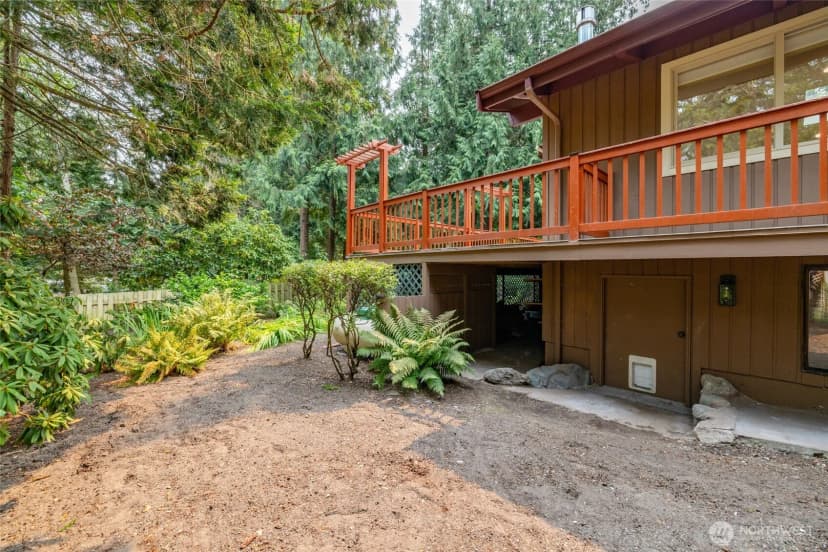 Property photo for 340 Snohomish Drive, La Conner photo 32