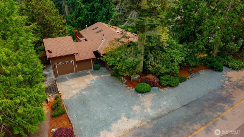 Property photo for 340 Snohomish Drive, La Conner