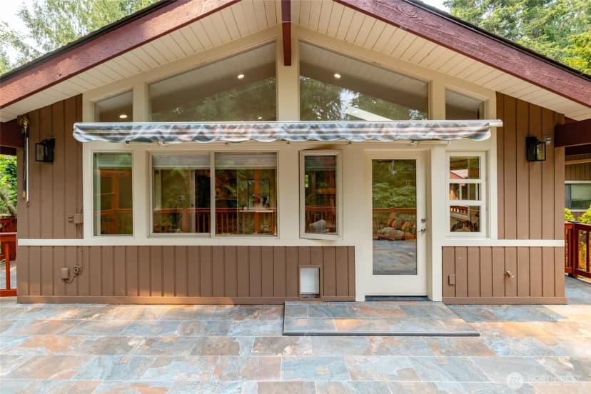 Property photo for 340 Snohomish Drive, La Conner photo 33