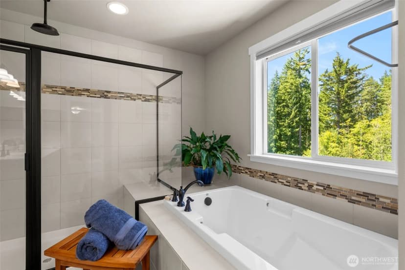 Property photo for 4298 Novak Drive Sw, Port Orchard photo 25