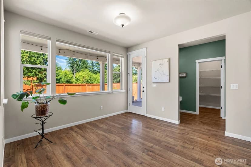 Property photo for 4298 Novak Drive Sw, Port Orchard photo 6