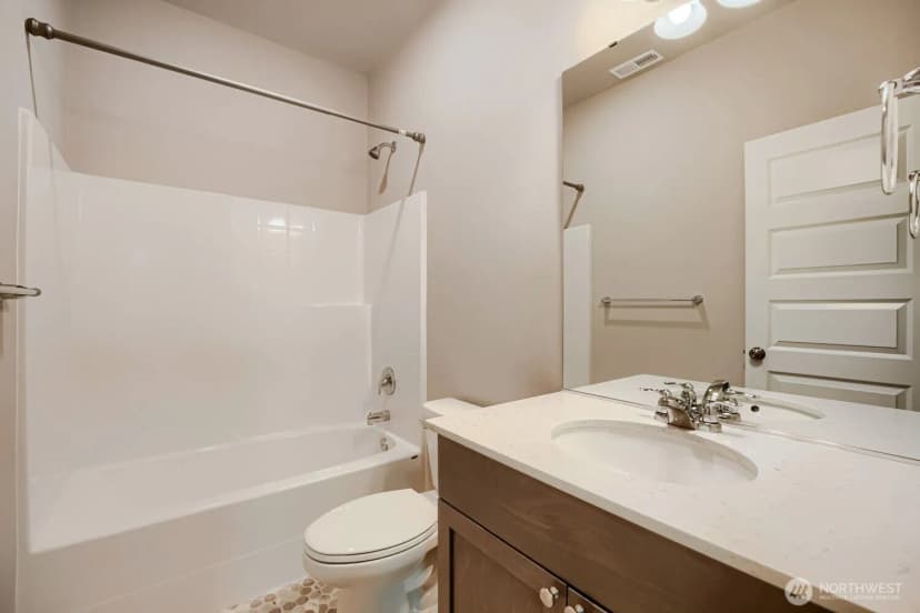 Property photo for 23511 Tahoma Place, Black Diamond photo 6