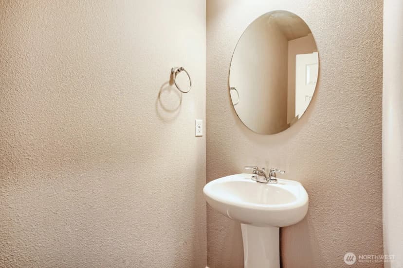 Property photo for 23511 Tahoma Place, Black Diamond photo 15