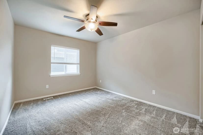 Property photo for 23511 Tahoma Place, Black Diamond photo 20