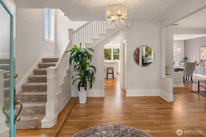 Property photo for 822 W Fulton Street, Seattle photo 6