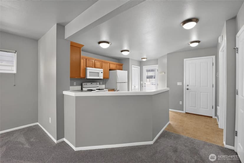 Property photo for 6514 Oklahoma Street Se, Lacey photo 7