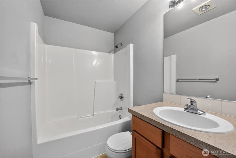Property photo for 6514 Oklahoma Street Se, Lacey photo 15