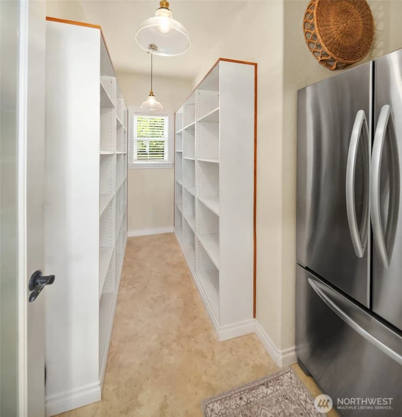 Property photo for 25764 Gold Beach Drive Sw, Vashon photo 19