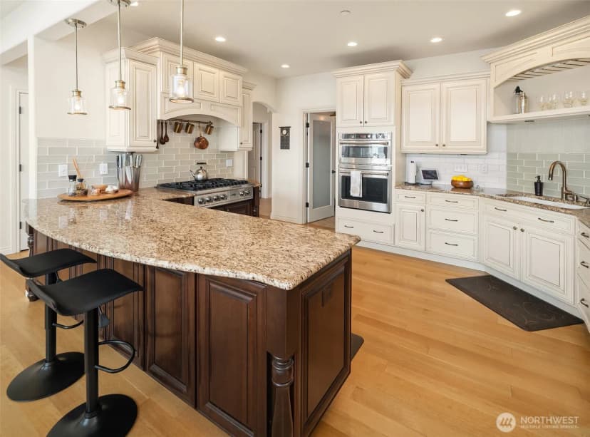 Property photo for 25764 Gold Beach Drive Sw, Vashon photo 17