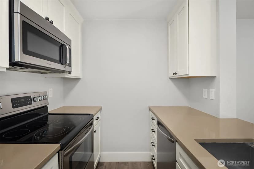 Property photo for 12602 109th Court Ne #g103, Kirkland photo 9