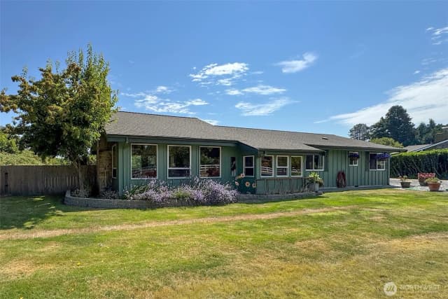 Property photo for 870 Thorton Drive, Sequim