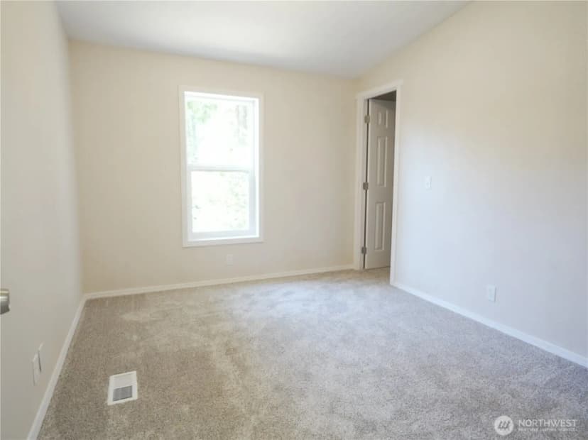 Property photo for 160 E Clonakilty Drive, Shelton photo 16