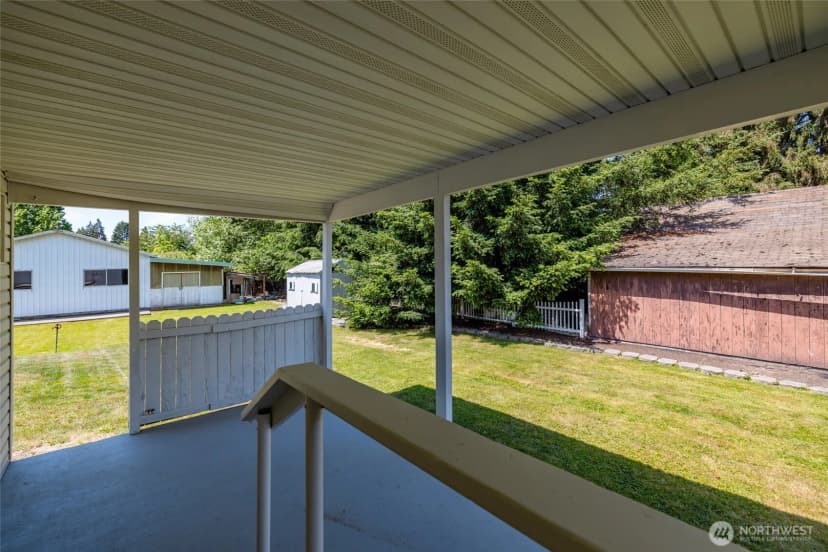 Property photo for 24499 E State Street, Sedro Woolley photo 28