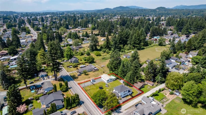 Property photo for 24499 E State Street, Sedro Woolley photo 40