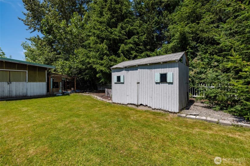 Property photo for 24499 E State Street, Sedro Woolley photo 37