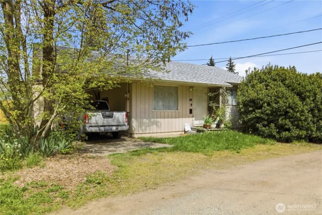 Property photo for 521 & 523 Boulevard Road Se, Olympia photo 3