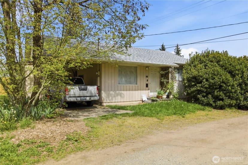 Property photo for 521 & 523 Boulevard Road Se, Olympia photo 3