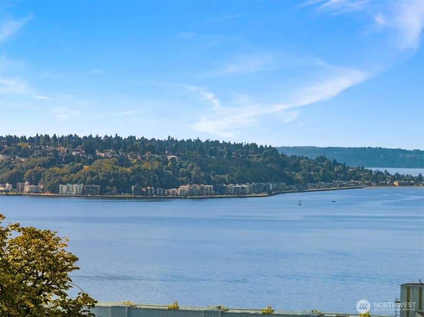 Property photo for 708 W Prospect Street, Seattle photo 5