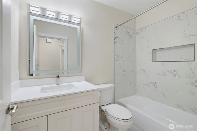 Property photo for 18625 Se 213th Street, Renton photo 18