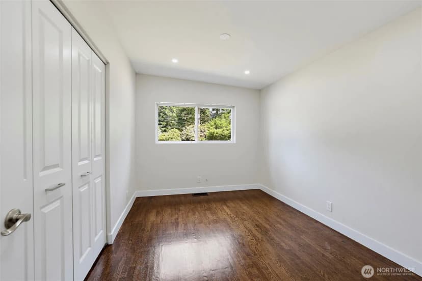 Property photo for 18625 Se 213th Street, Renton photo 16