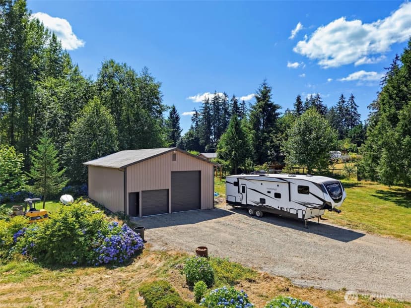 Property photo for 18625 Se 213th Street, Renton
