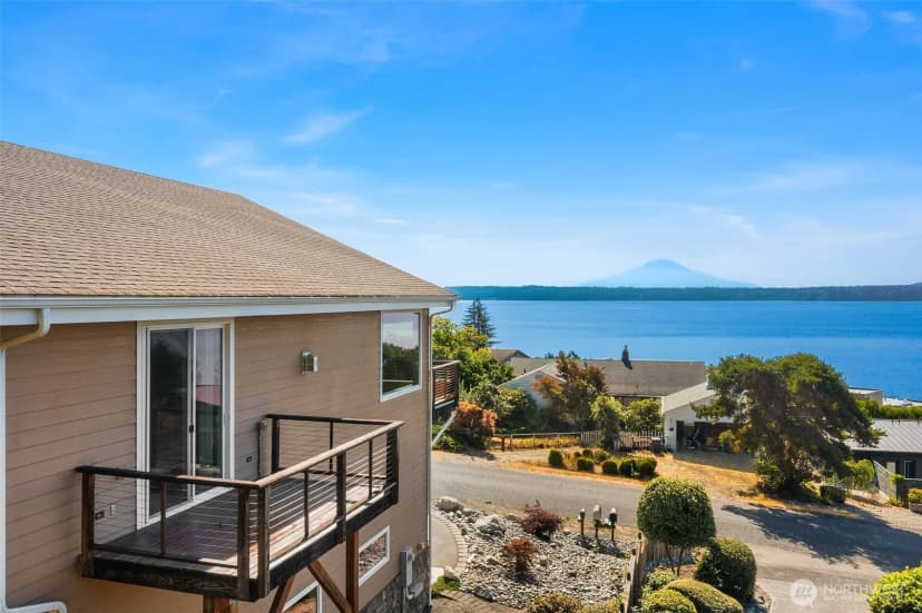 Property photo for 25931 75th Avenue Sw, Vashon photo 3