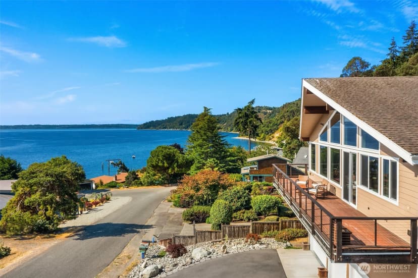 Property photo for 25931 75th Avenue Sw, Vashon