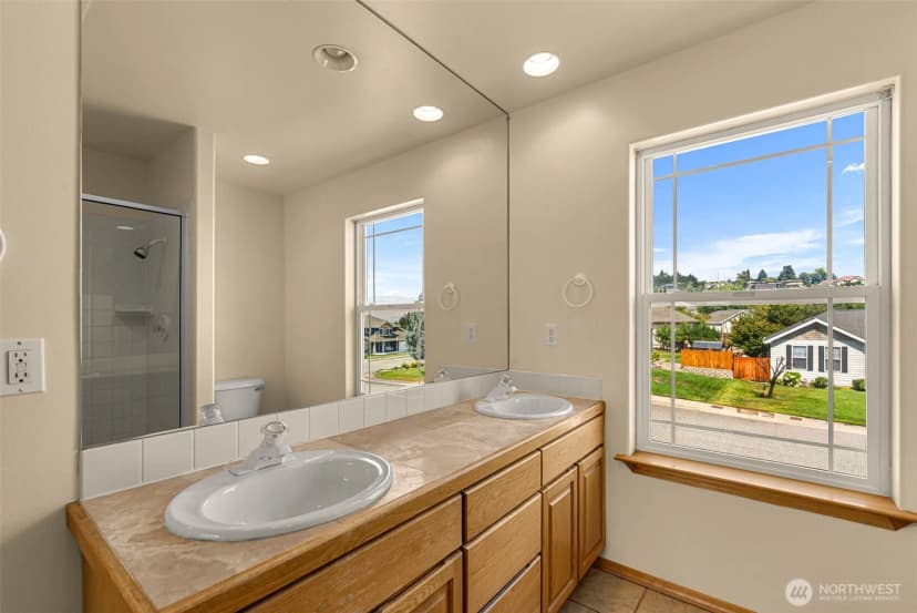 Property photo for 2208 Ashley Brooke, Wenatchee photo 22