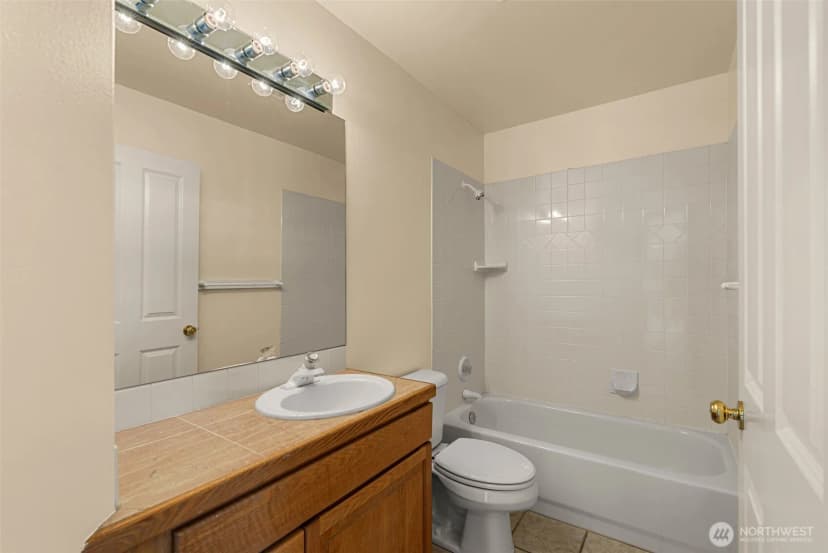 Property photo for 2208 Ashley Brooke, Wenatchee photo 17