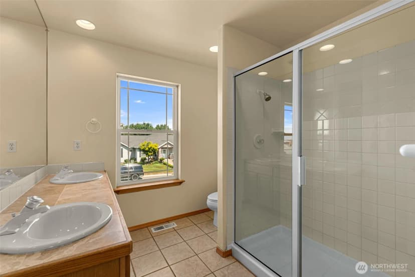Property photo for 2208 Ashley Brooke, Wenatchee photo 21